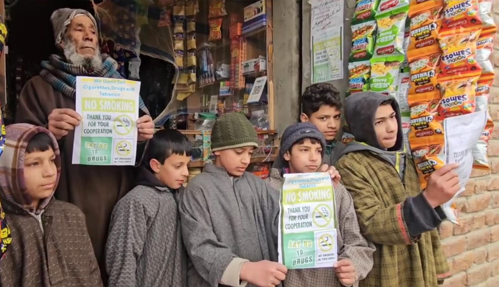 Sheikhgund in Anantnag Declares Itself a Tobacco-Free Village